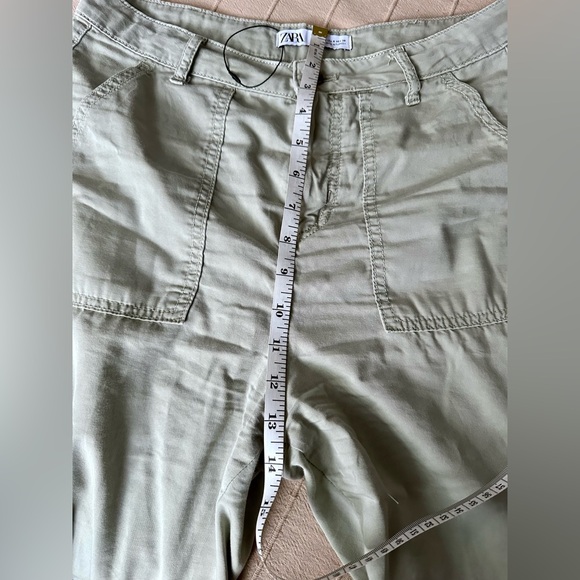 Zara Men's Olive Cargo Pants

NWOT - Picture 4 of 5